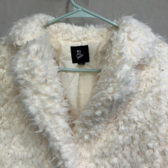 Art Class Girl's Size XL Ivory Long Faux Fur Mid Length Single-Button Lined Coat - Picture 10 of 16